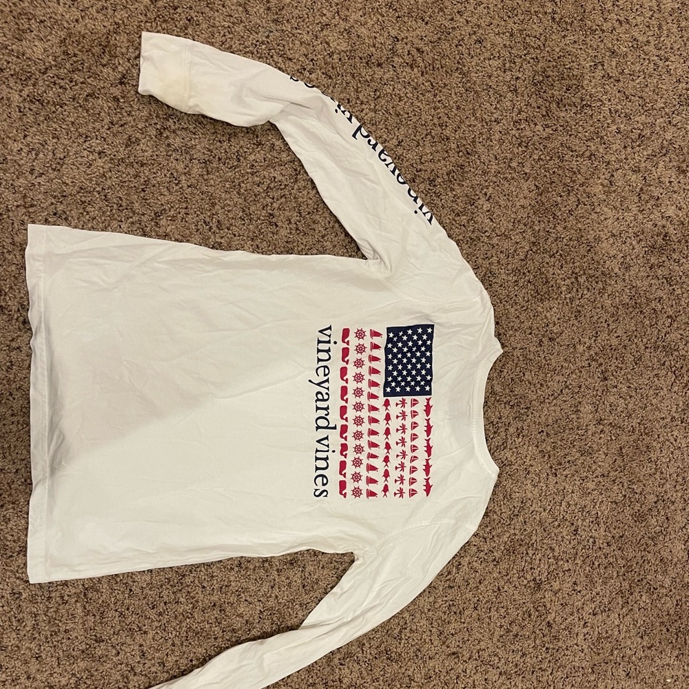 Vineyard Vines long sleeve t-shirt
